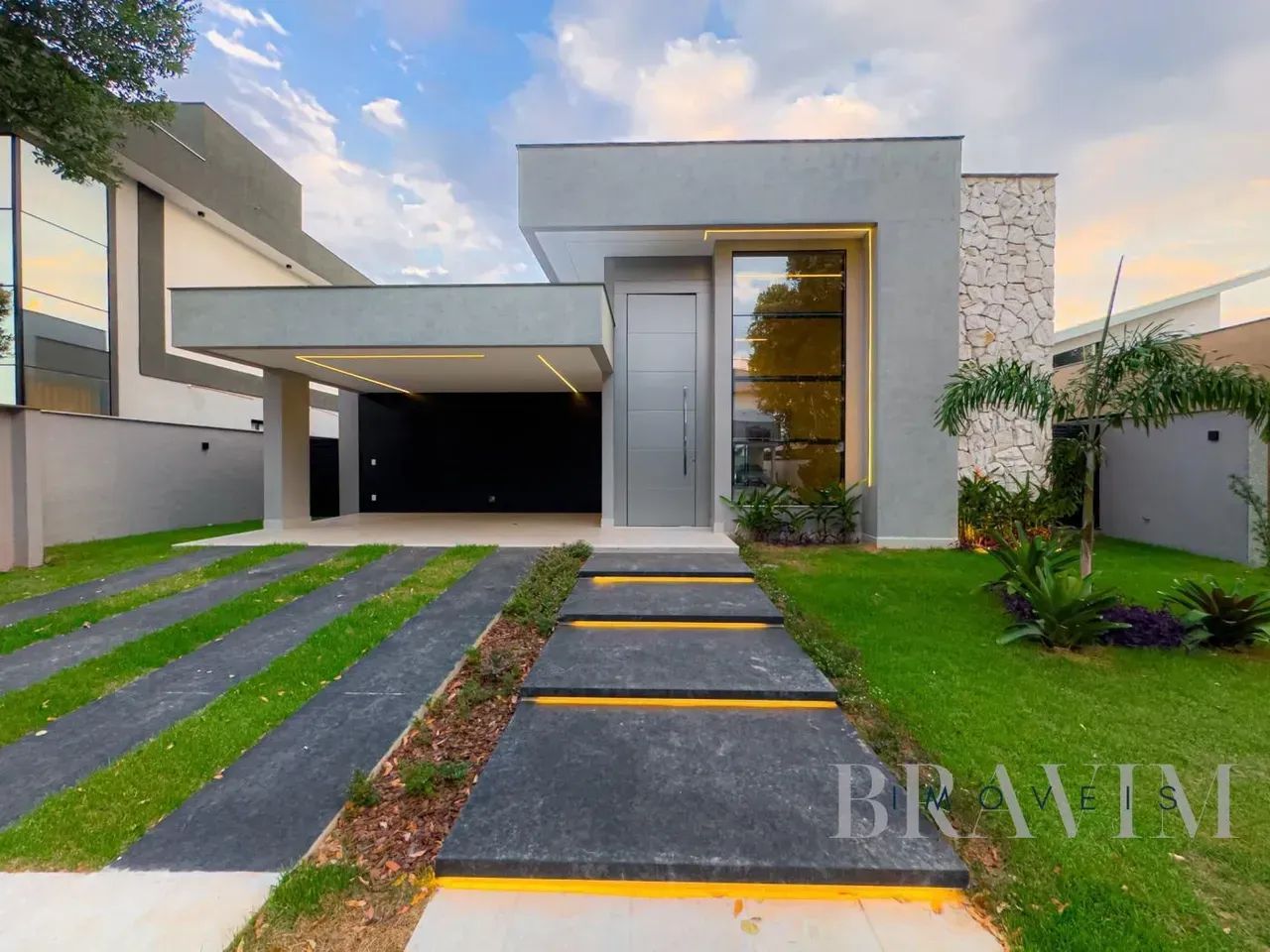 Casa Linear, com 4 quartos e 4 vagas  em ALPHAVILLE JACUHY - Serra - ES - Foto 3