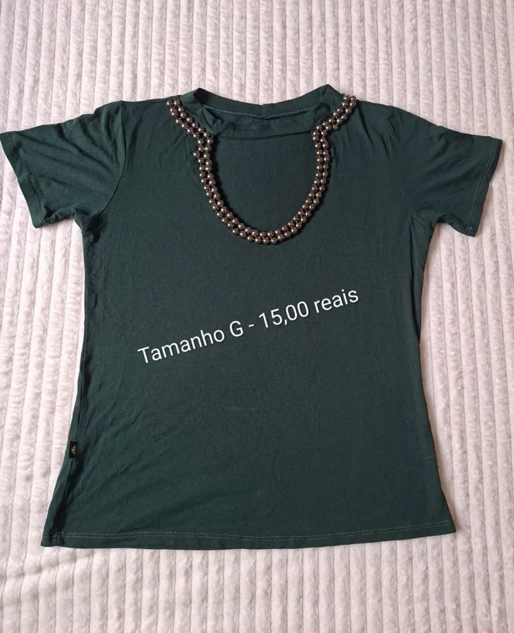 Roupas super em contas