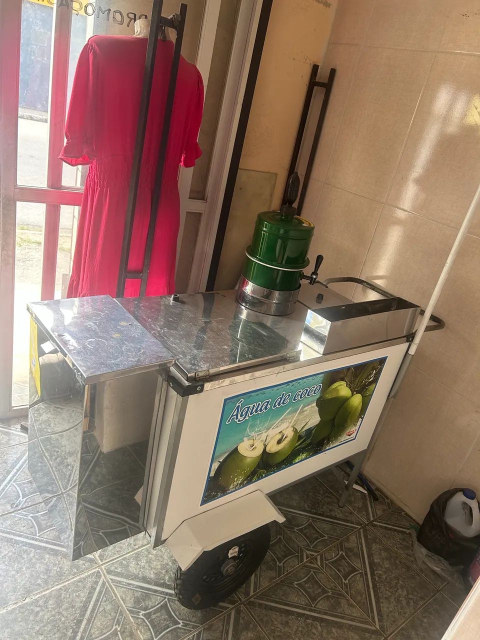 Carro de água de coco  - Foto 2