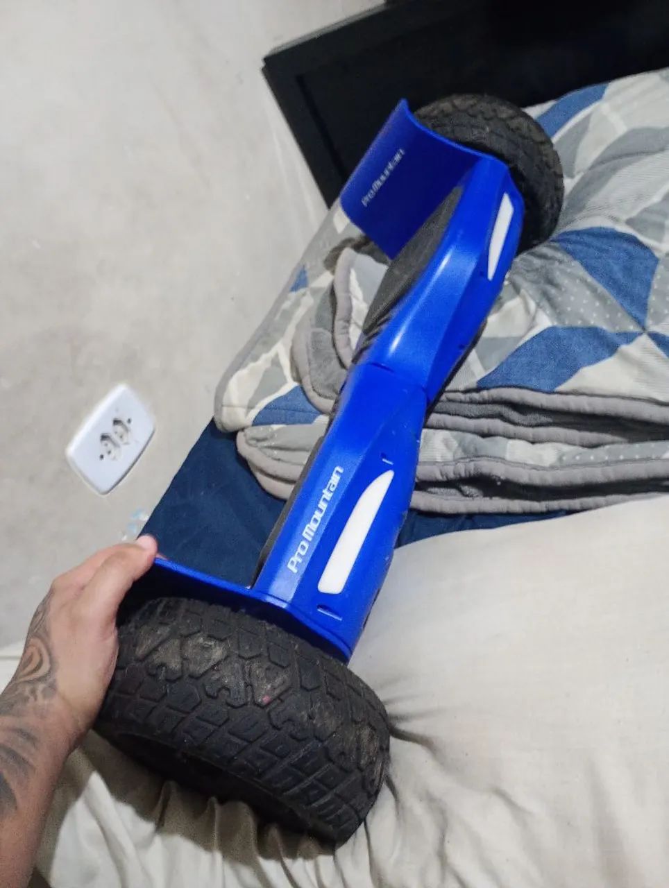 Hoverboard pro moutain vendo ou troco - Foto 2