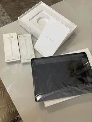 iPad 8 geração na caixa