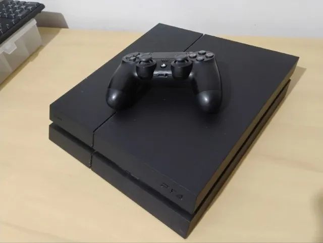 Console Playstation 4 PS4