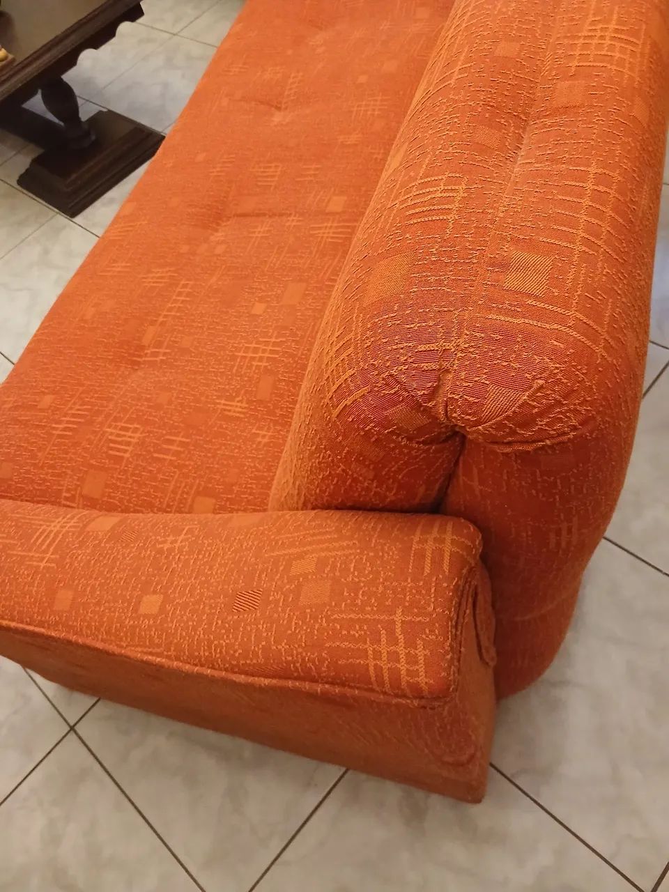 Sofá Cama Casal Laranja Terracota - Lindo e Muito Confortável - Foto 3