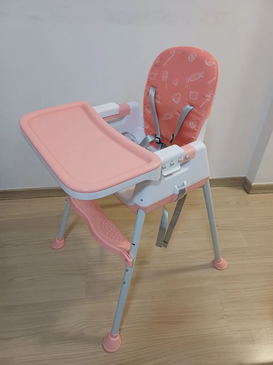 Cadeira de alimentação infantil 