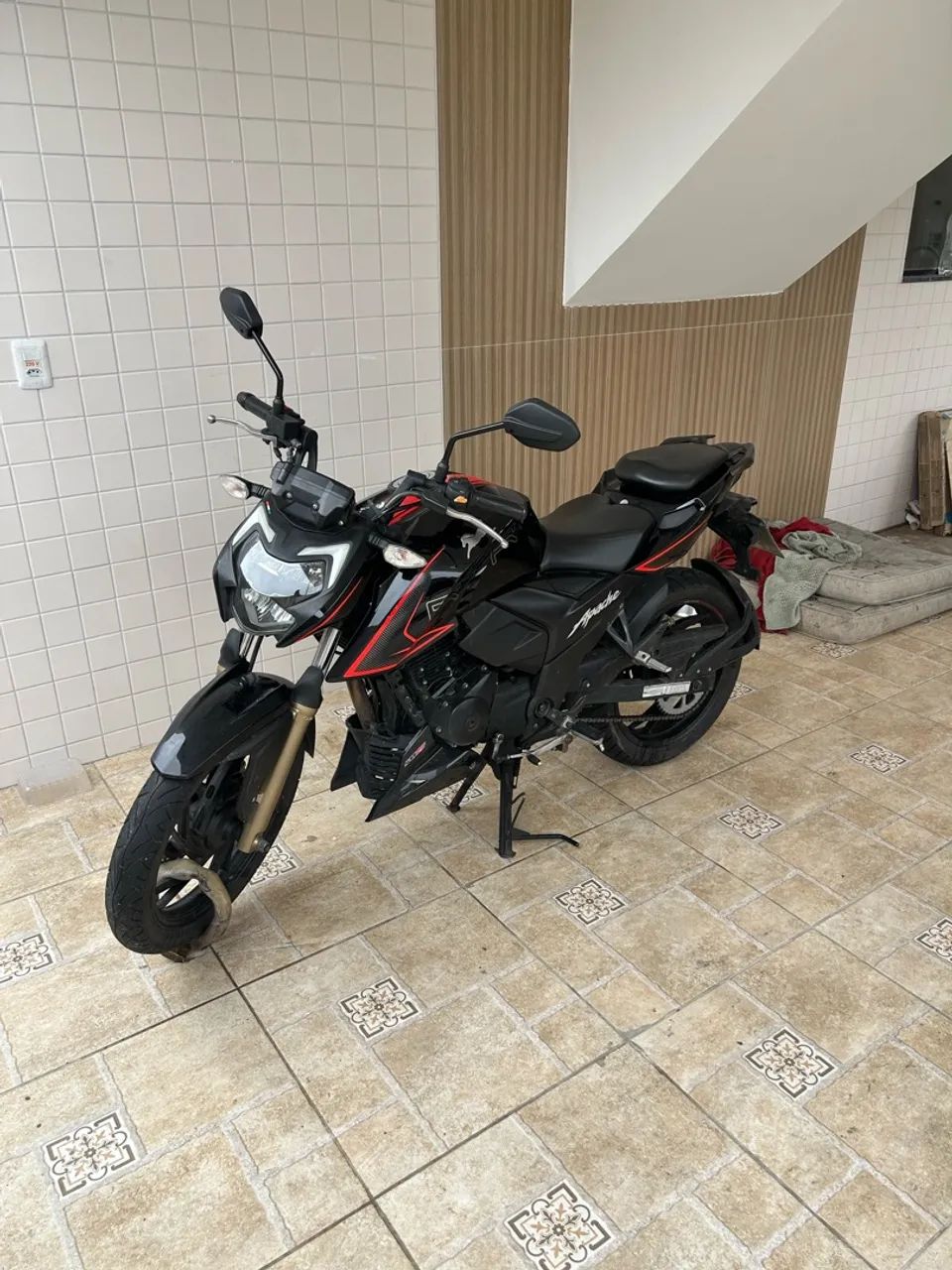 Dafra apache 200