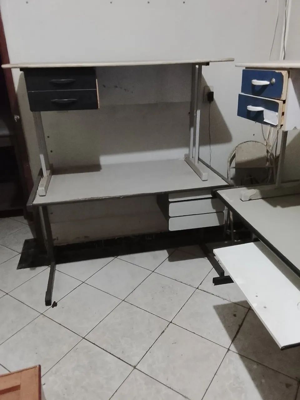 Mesas Escrivaninhas usadas ENTREGA dentro Uberlândia  - Foto 3