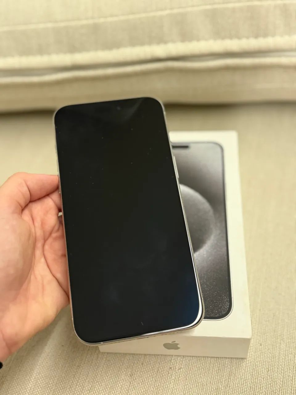 iPhone 15 pro Max 256gb 100% bateria  - Foto 2