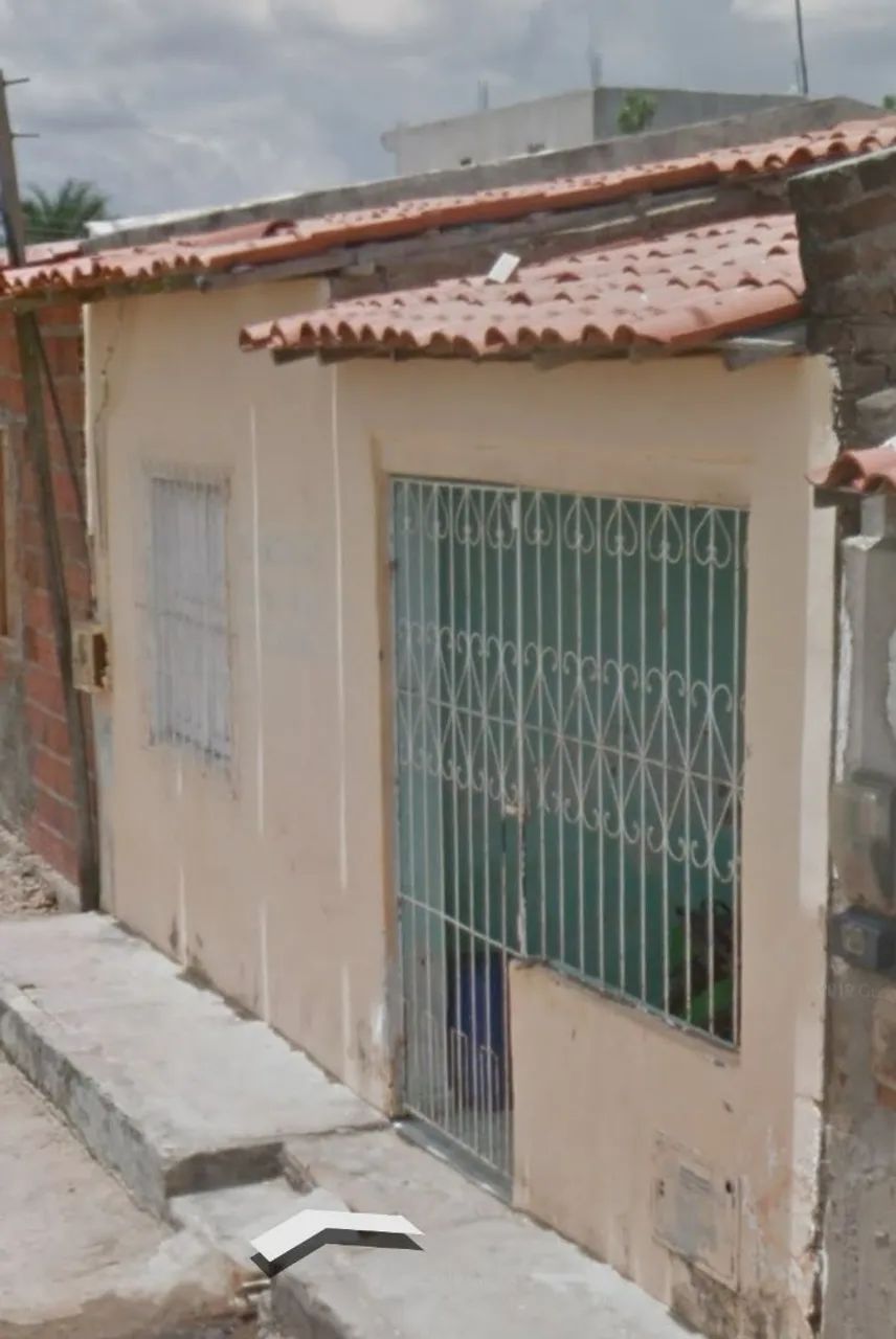 Casa precisa de reforma 