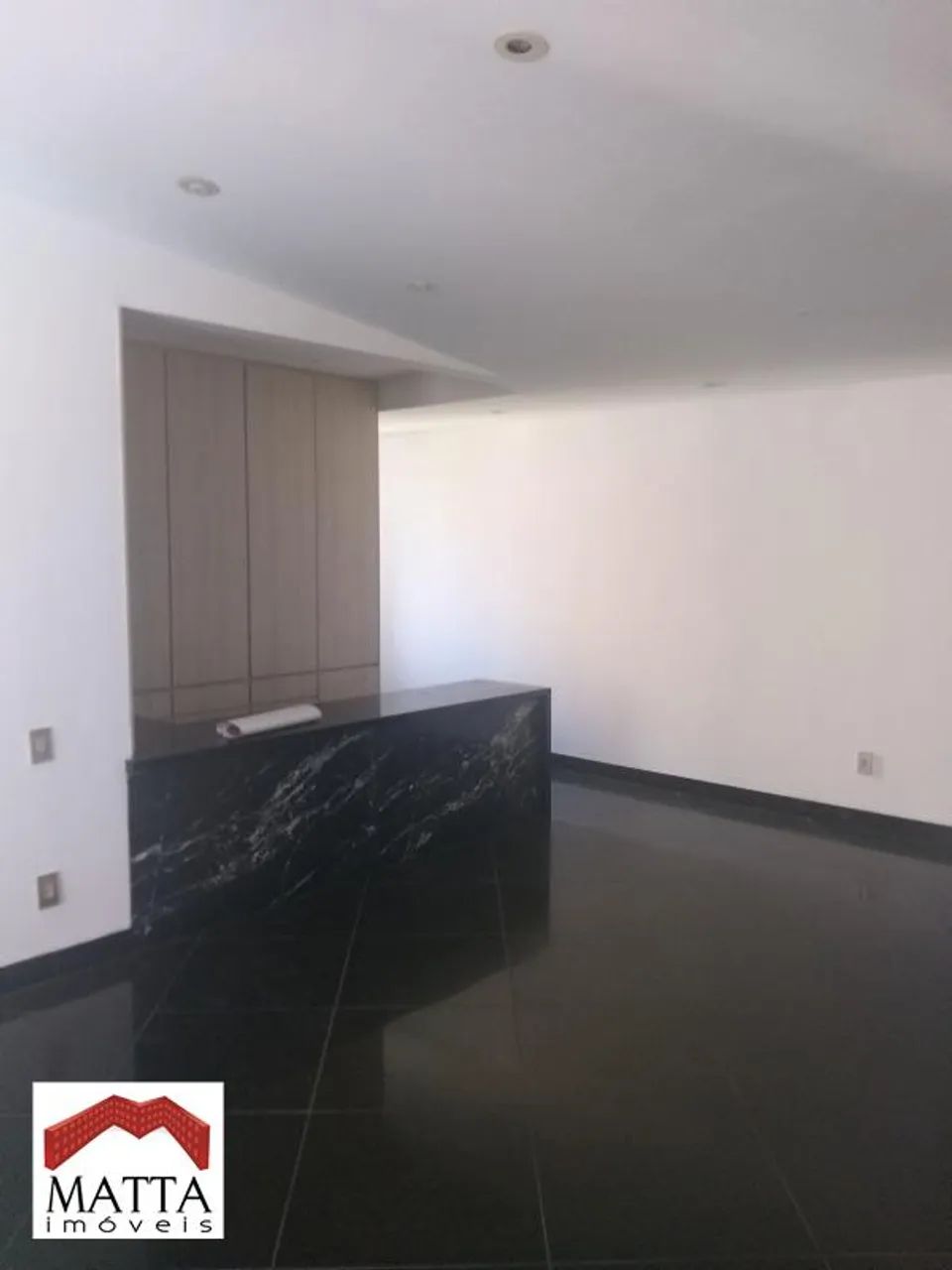 Ótimo conjunto de salas Funcionários