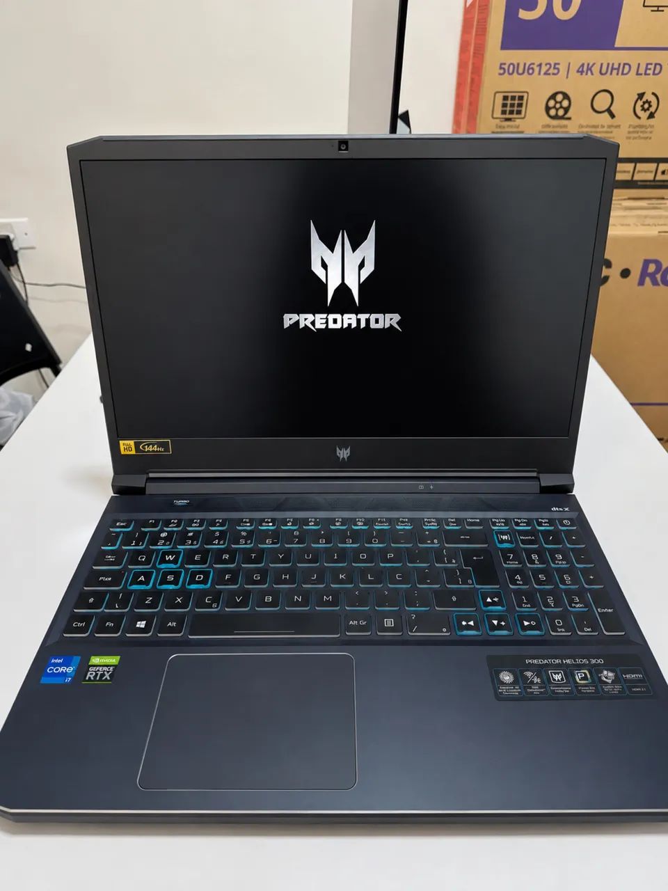 ACER PREDATOR HELIOS 300 - Foto 3