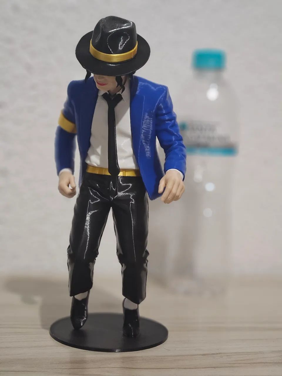 Estatueta de Michael Jackson para coleção - Foto 5