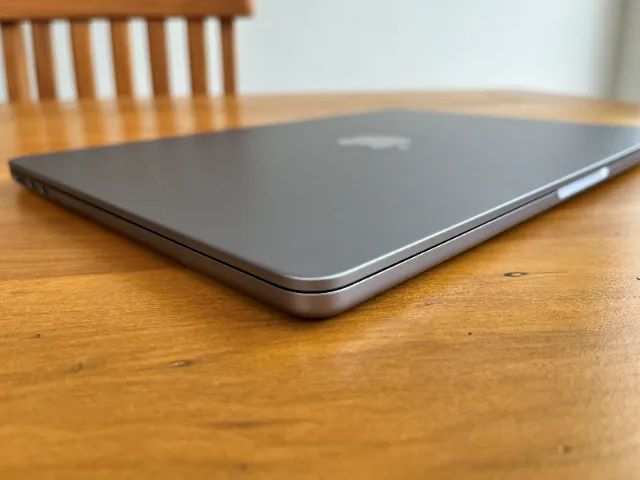 Apple MacBookAir M3 16GB/256GB 最大容量100% MacBook Air M3 16GB RAM 256GB SSD 13,6