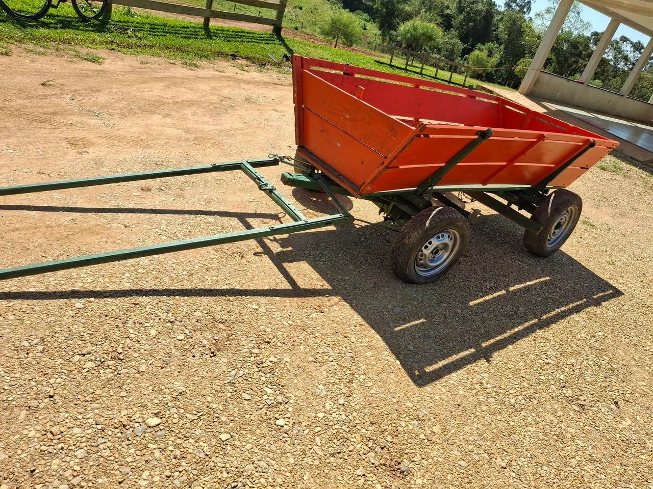 Carroça para cavalo bem conservada - Foto 3