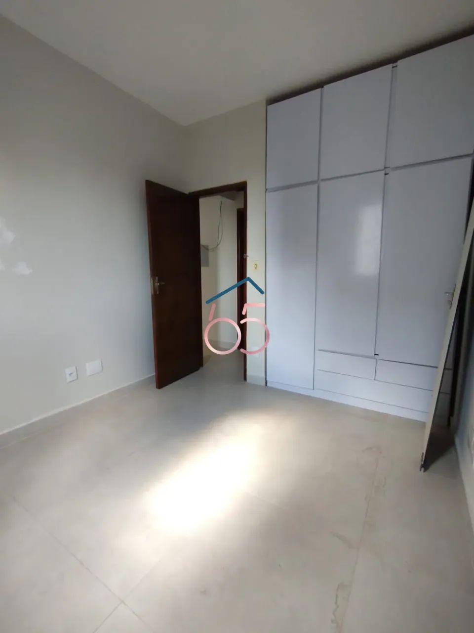 Apartamento no Edifício Estoril Reformado e Pronto para Morar - Foto 3