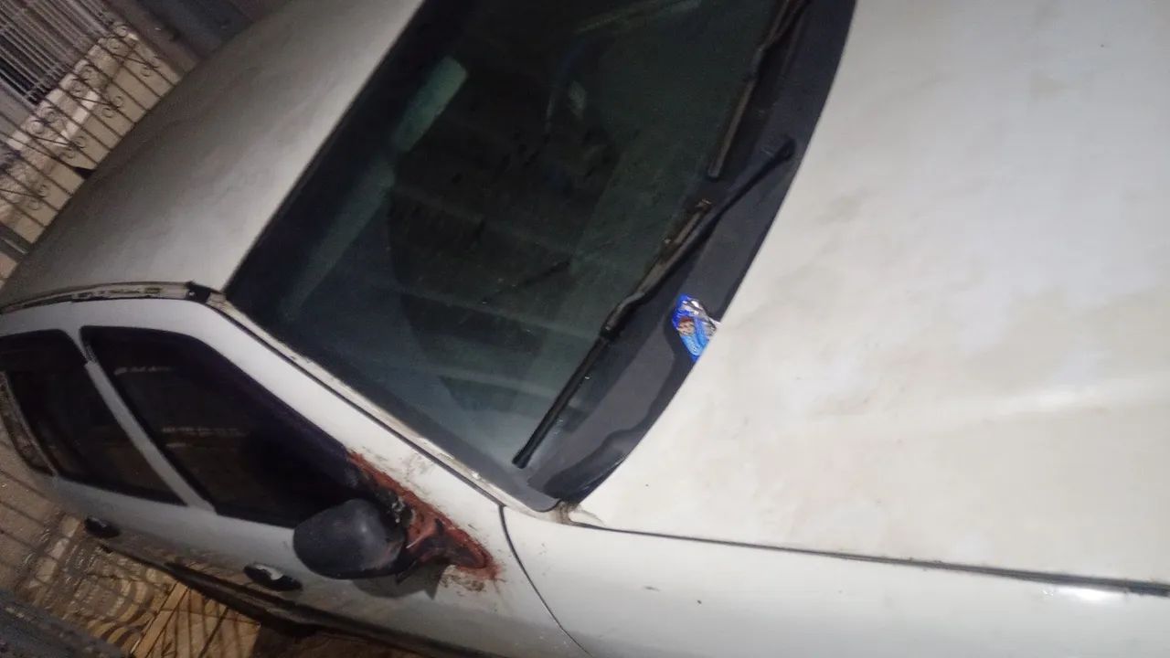 Volkswagen Gol GOL 1000 MI 16V/ OURO  2P 2000