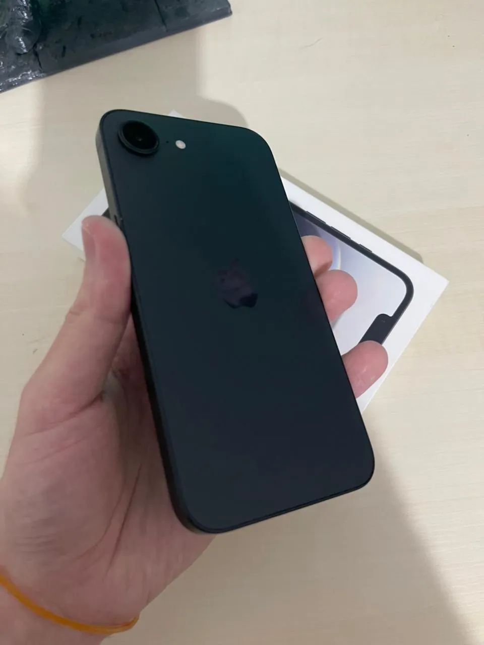 Iphone 16e 256Gb - Foto 5