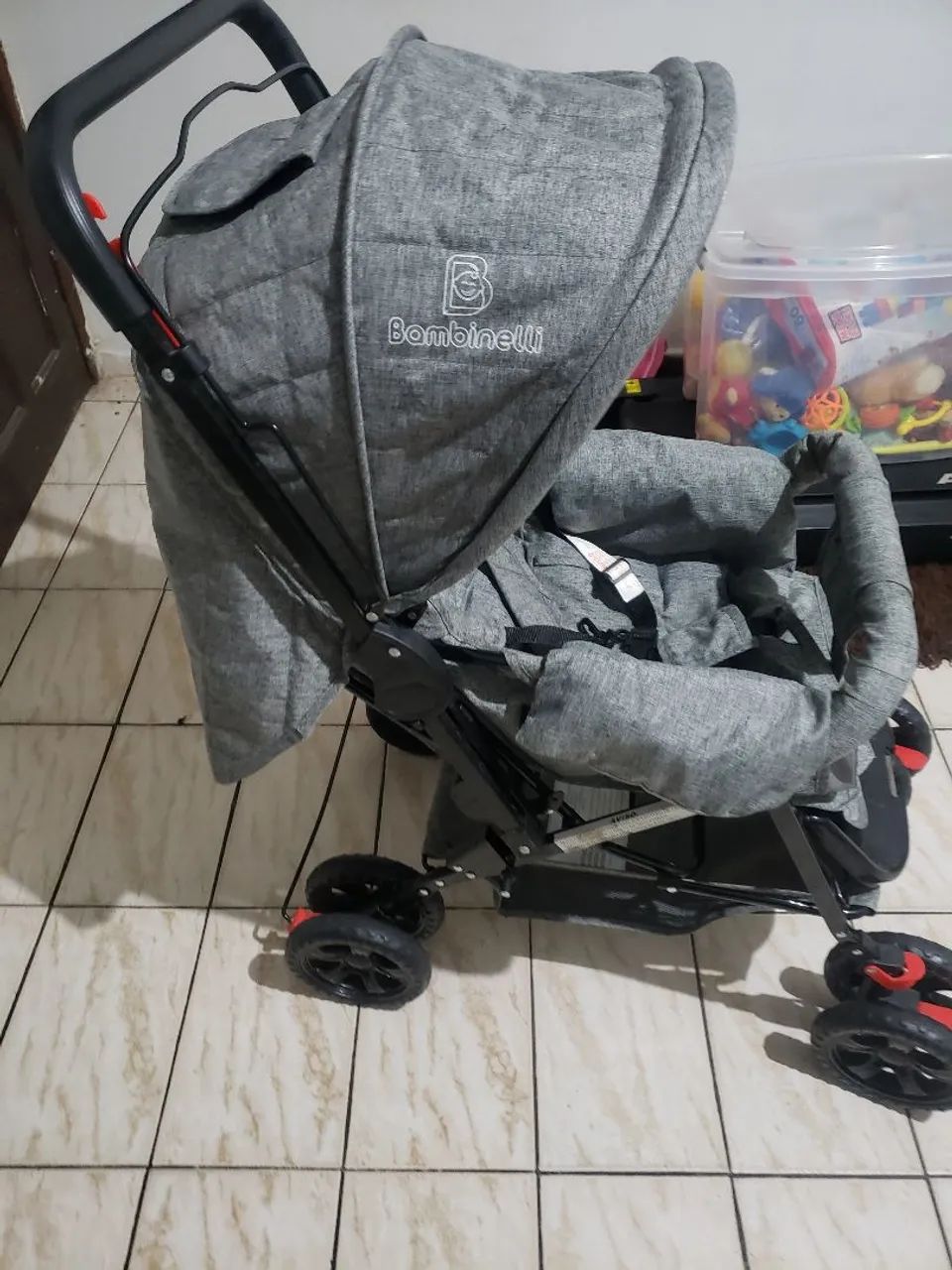 Carrinho para bebê + brinde banheira - Foto 3
