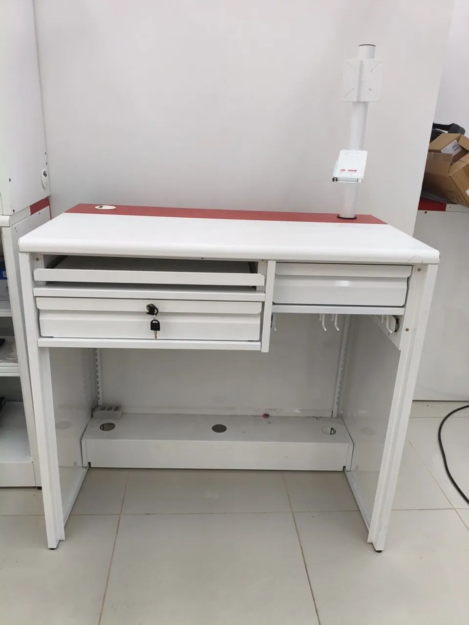 VENDE-SE BALCÃO DE ATENDIMENTO / CHECKOUT - Foto 2