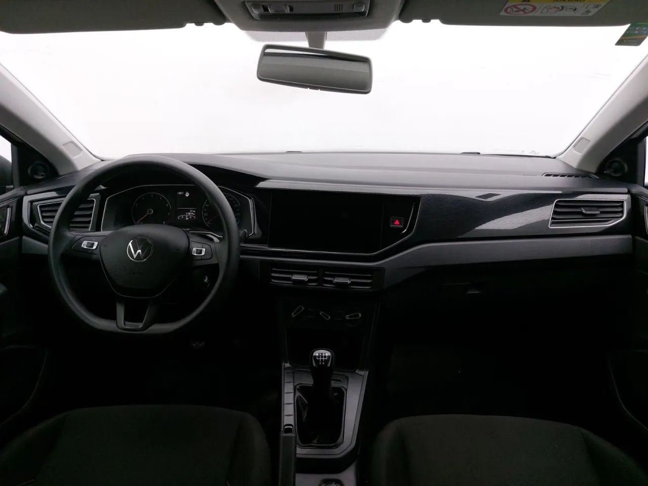 Volkswagen Polo Track 1.0 Flex 12V 5p, foto 15 de 18
