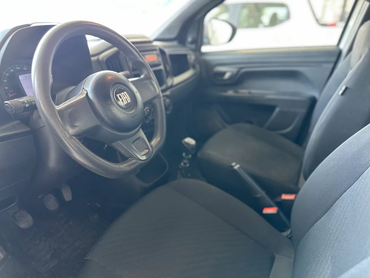 Fiat Strada Endurance 1.4 Flex 8V CS Plus 2023 - Foto 3