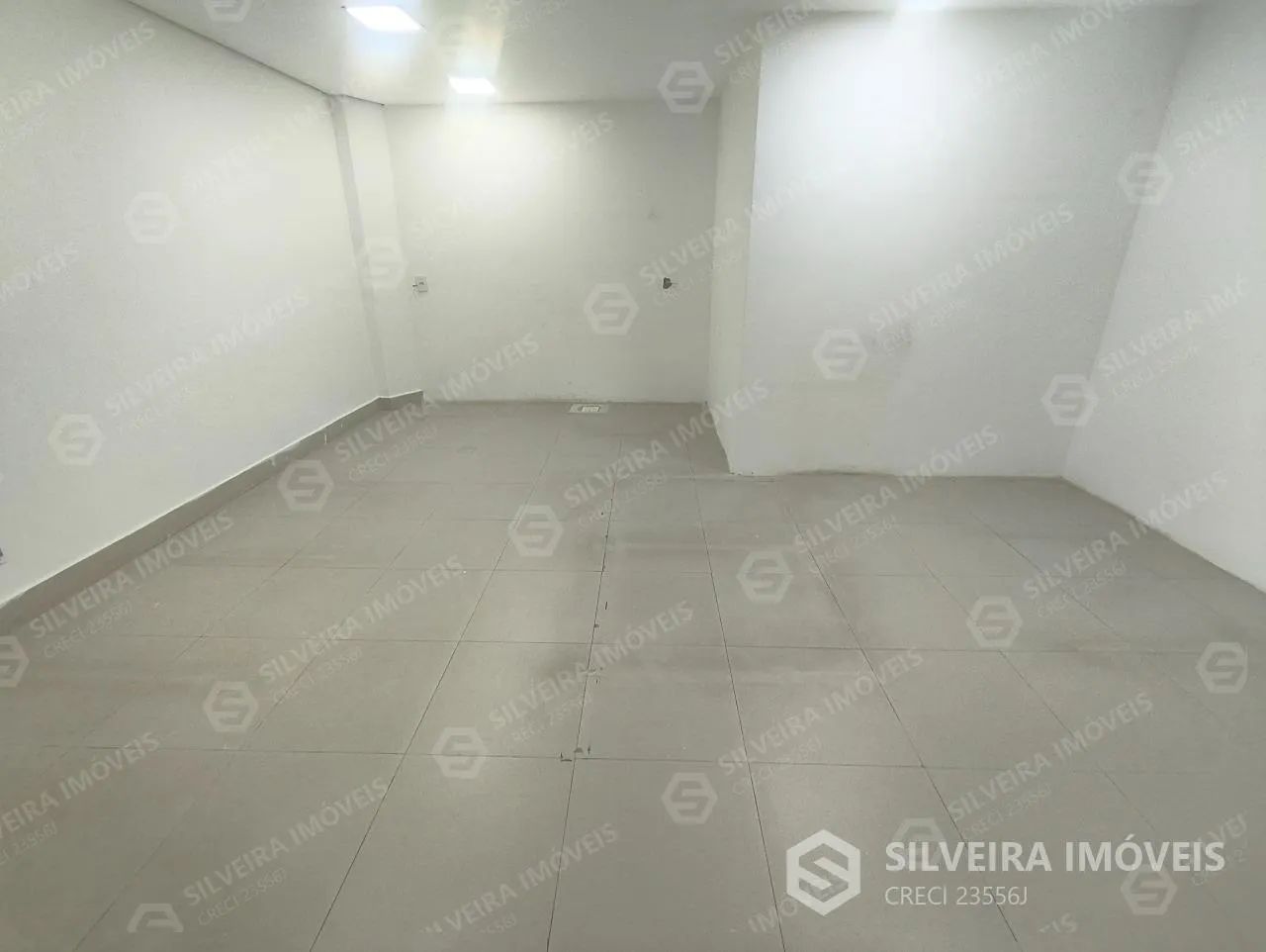 Sala Comercial em Samambaia - Foto 2