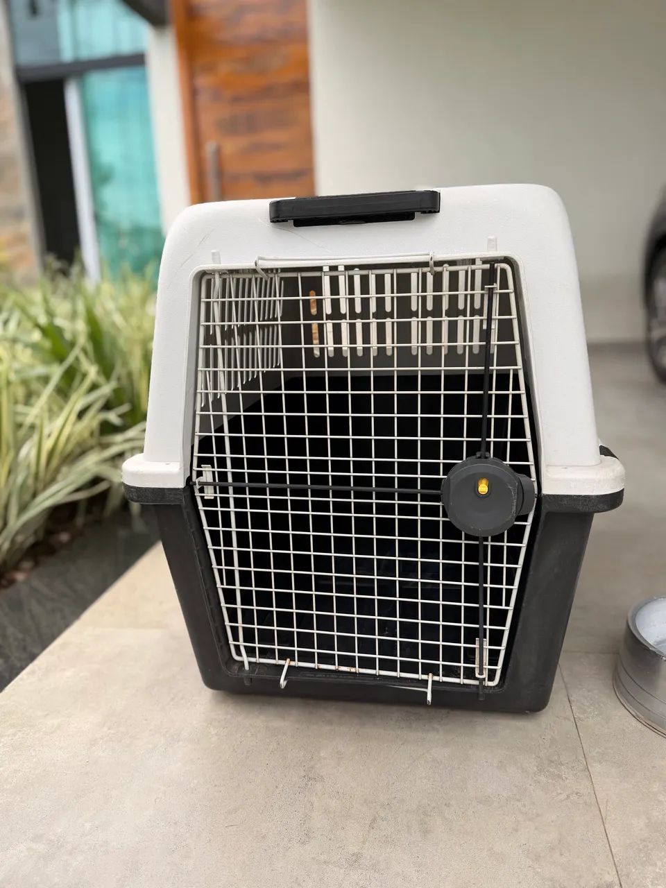 Caixa de transporte FERPLAST cachorro médio porte