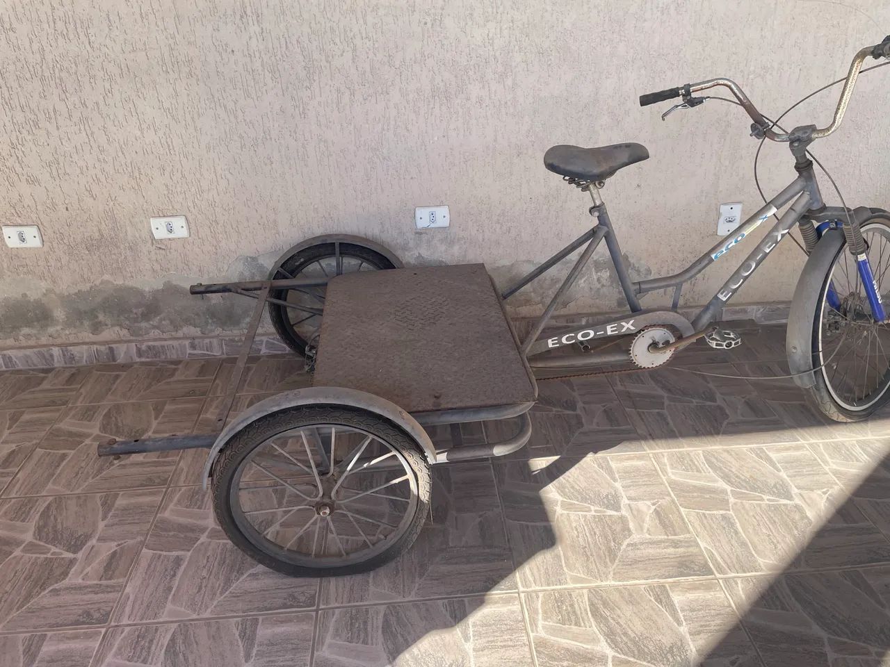 Venda triciclo freio a disco com suport para colocar motor 