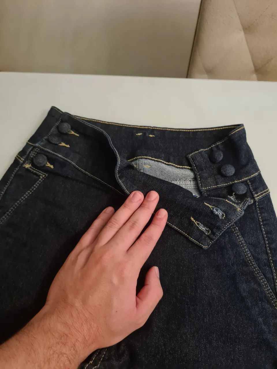 Calça Jeans Escuro de Botões com elastano Sawary Jeans  - Foto 2