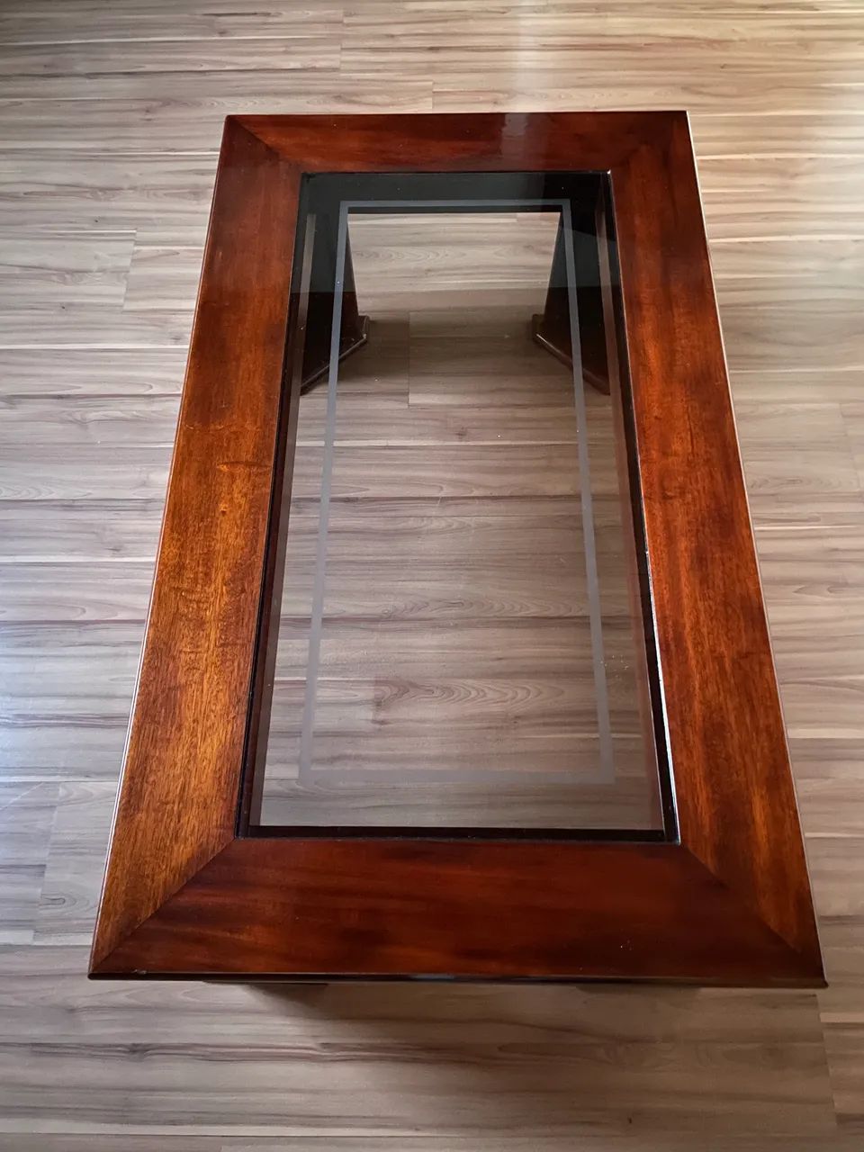 Mesa de centro para sala. Em excelente estado!!! - Foto 2