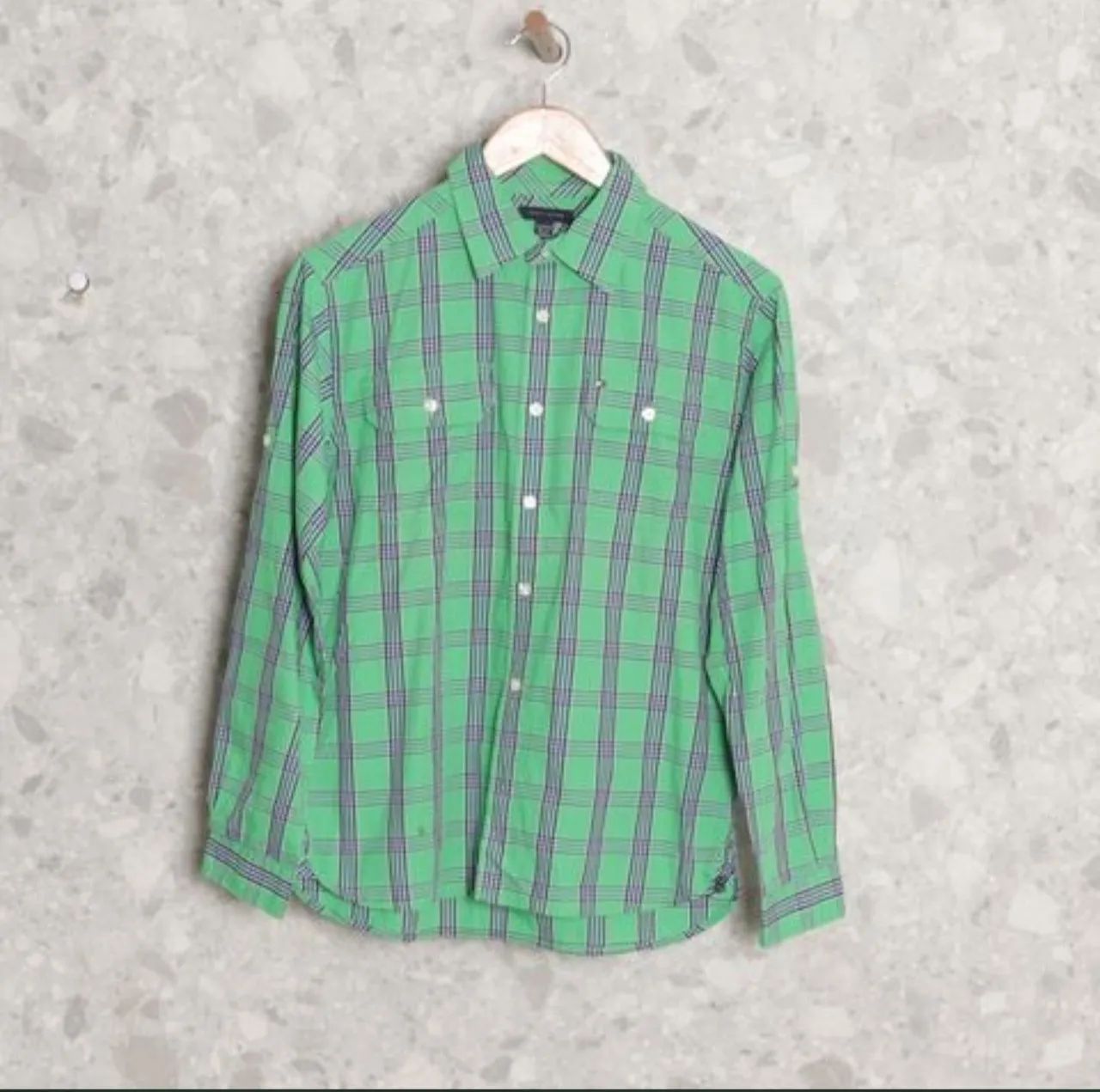 Camisa original Tommy Hilfiger nova sem uso - Foto 2