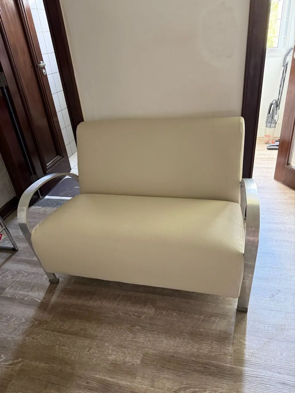 Sofá 2 lugares 