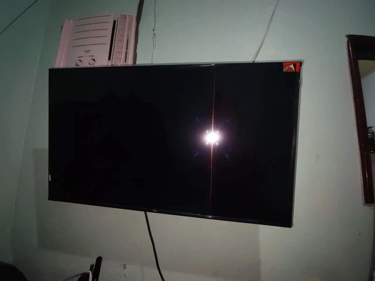 Vende-se Tv Smart TCL 43 polegadas NOVA