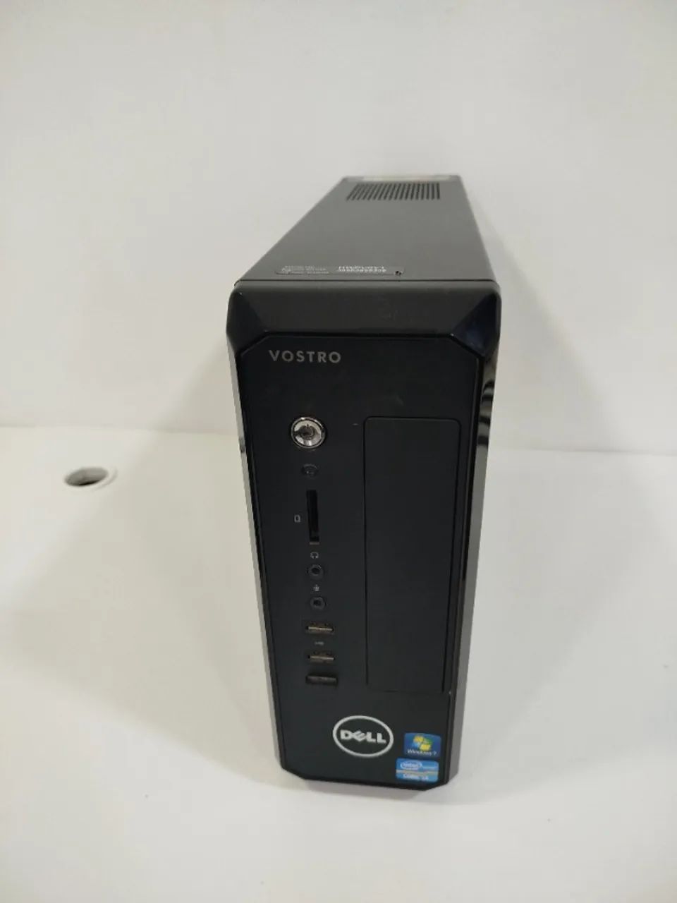 Dell Vostro 270s ? Core i3-3240 3.40 GHz / 8 GB DDR3 / HD 500 GB