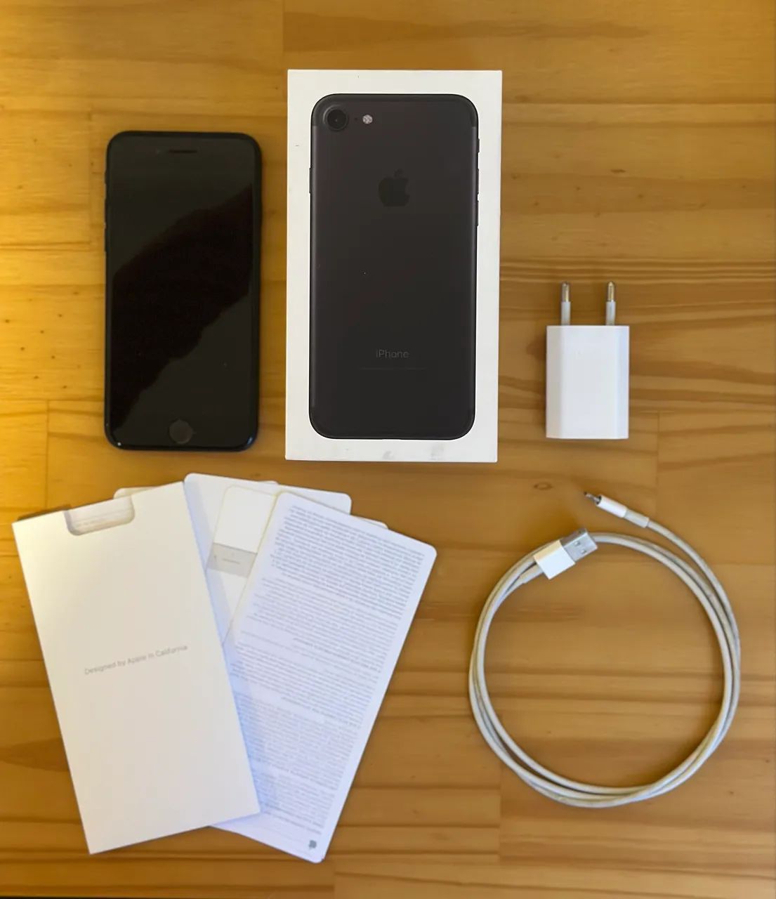 Apple iPhone 7 32GB Preto - Celulares e Smartphones - Urbanova