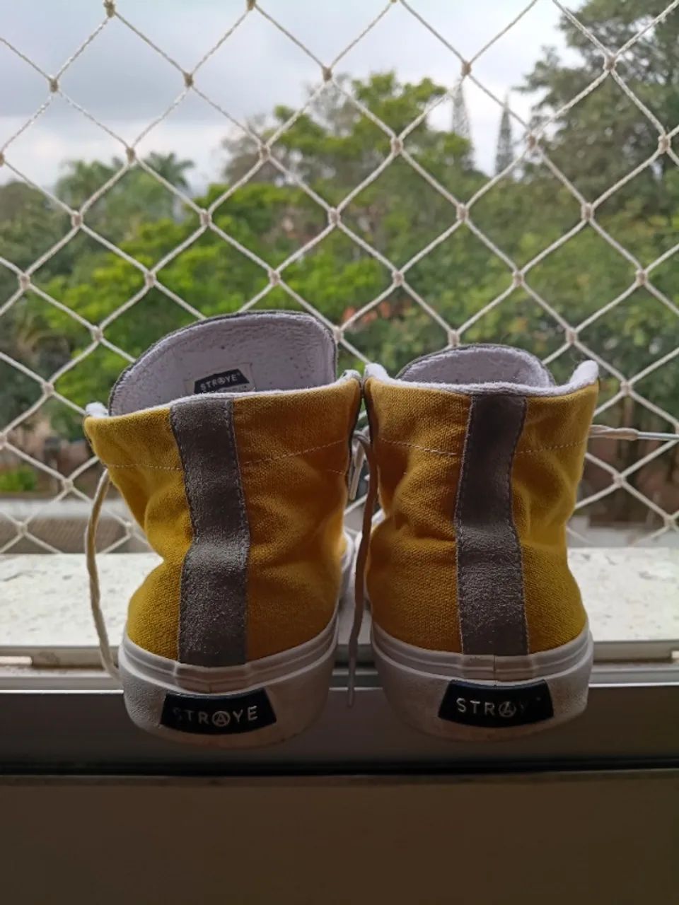 Tênis Straye Hiland amarelo e cinza - Foto 3