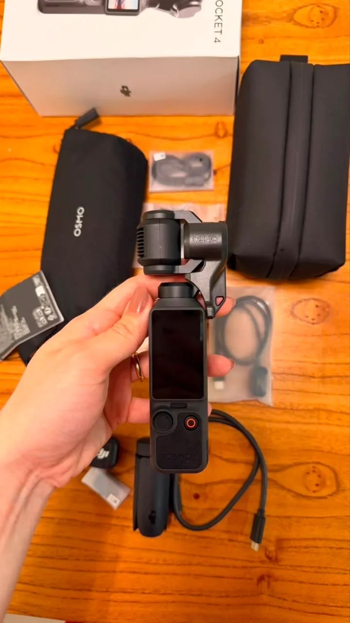 Câmera Osmo DJi pocket 4 COMBO CREATOR - Foto 2