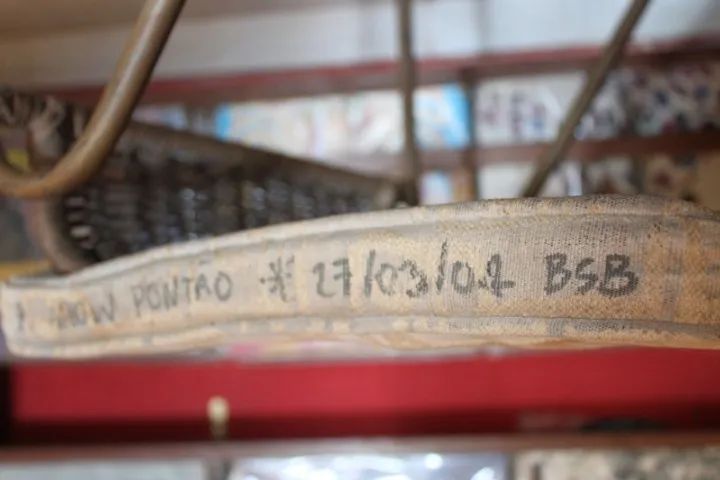 Cadeira Autografada B. B. King - Foto 2