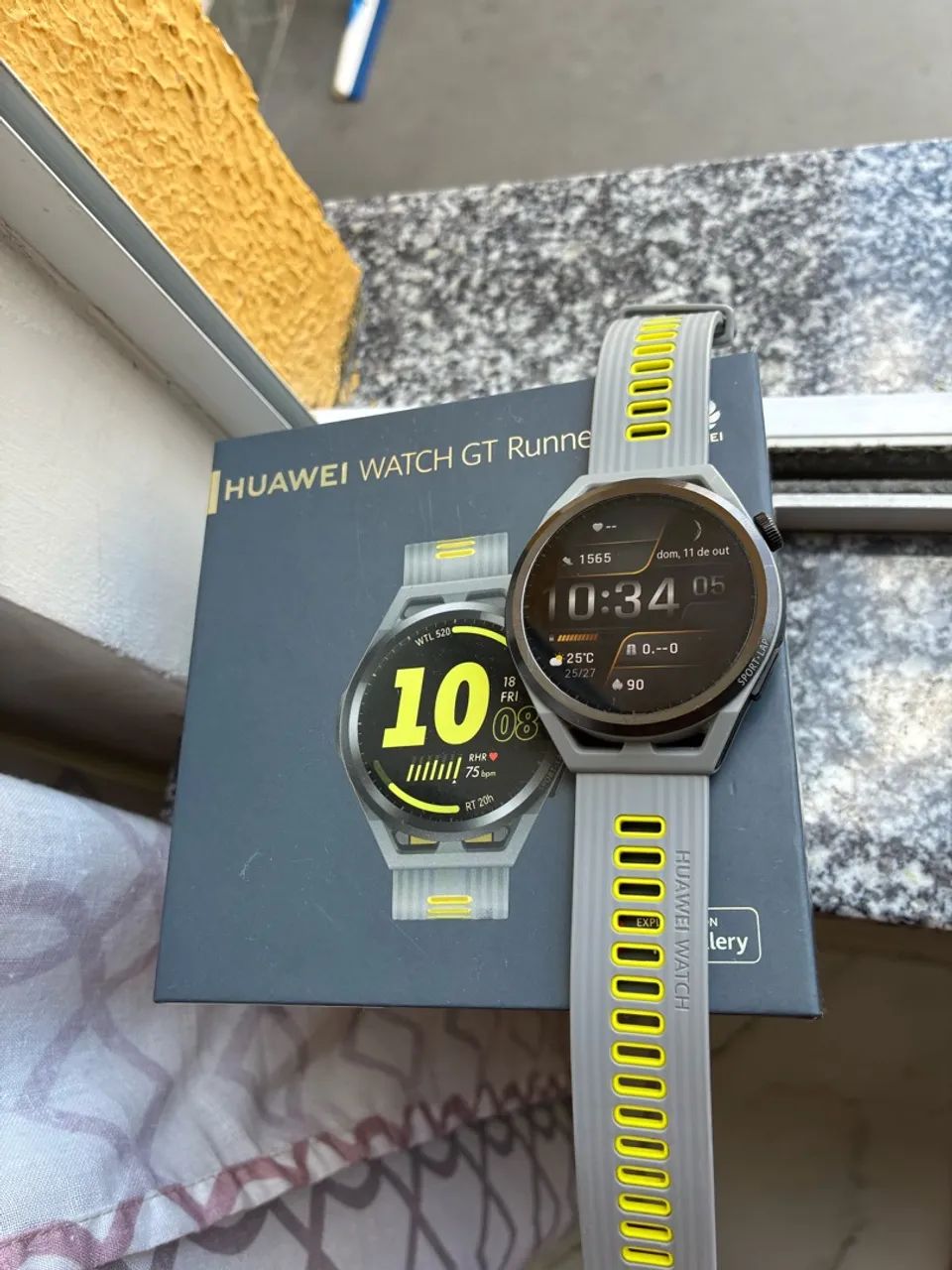Smartwatch Huawei gt runner