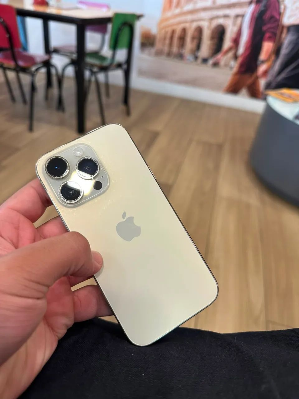 Iphone 14 pro 128gb dourado