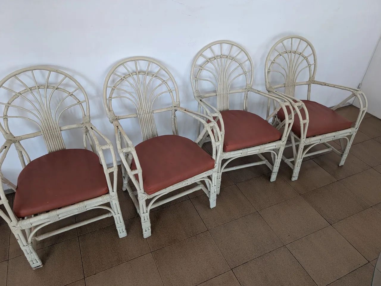 Conjunto de cadeiras e mesa de varanda  - Foto 4