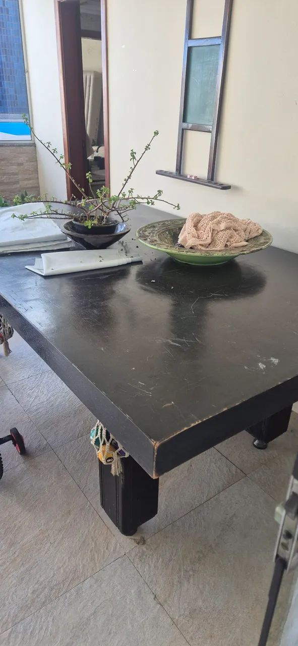 Mesa de sinuca com mesa de jantar