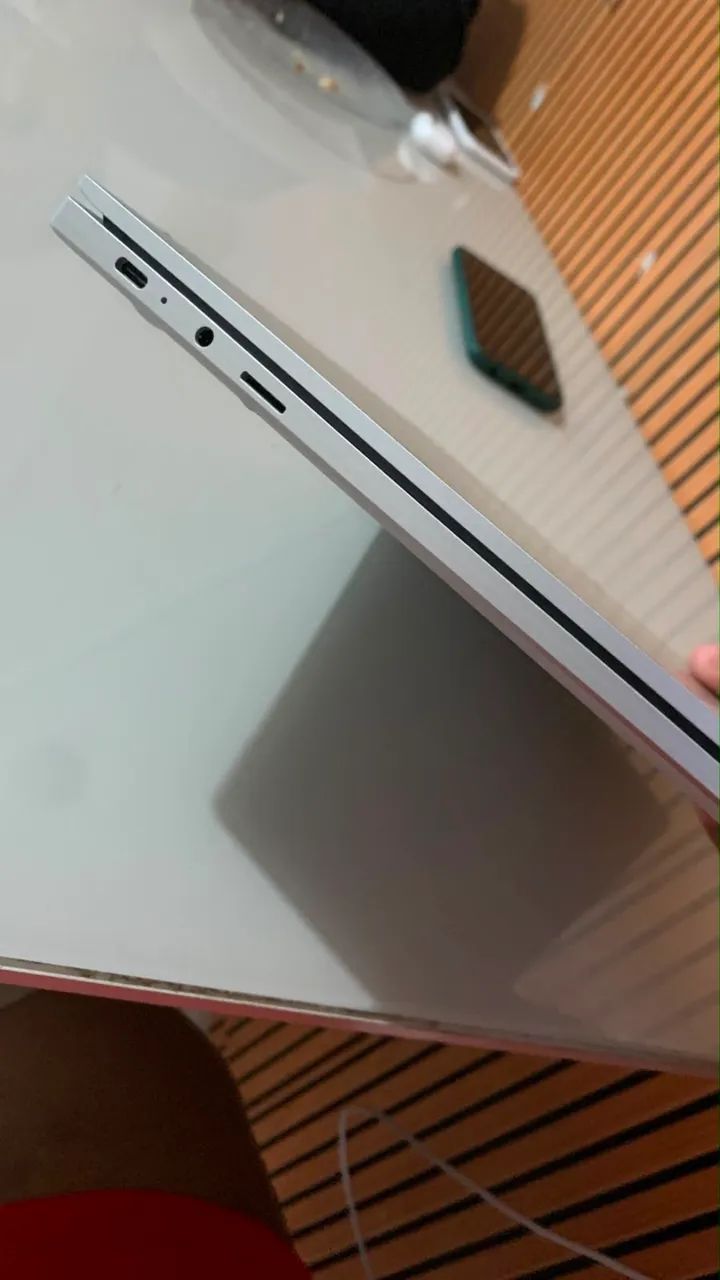 Vendo notebook Samsung ótimo estado  - Foto 5