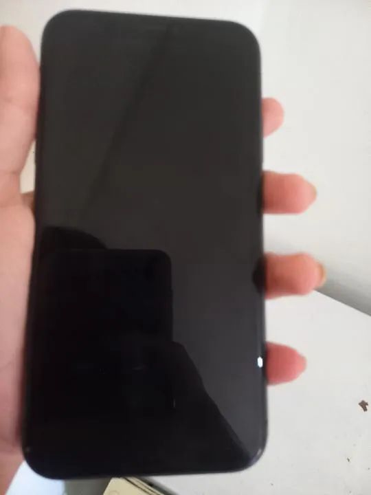 iPhone 11 64GB - Foto 2
