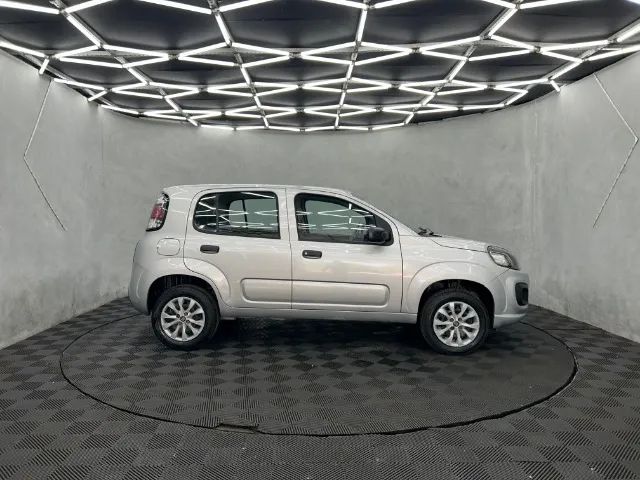 Fiat Uno Attractive 1.0 EVO Fire Flex 8V 5P 2021 - Foto 5