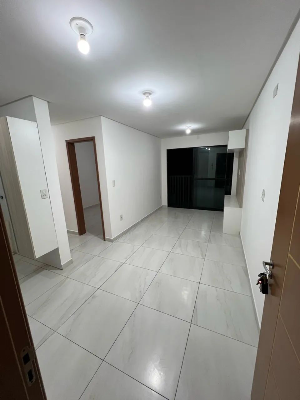 APARTAMENTO DE 2 QUARTOS NO BESSA 