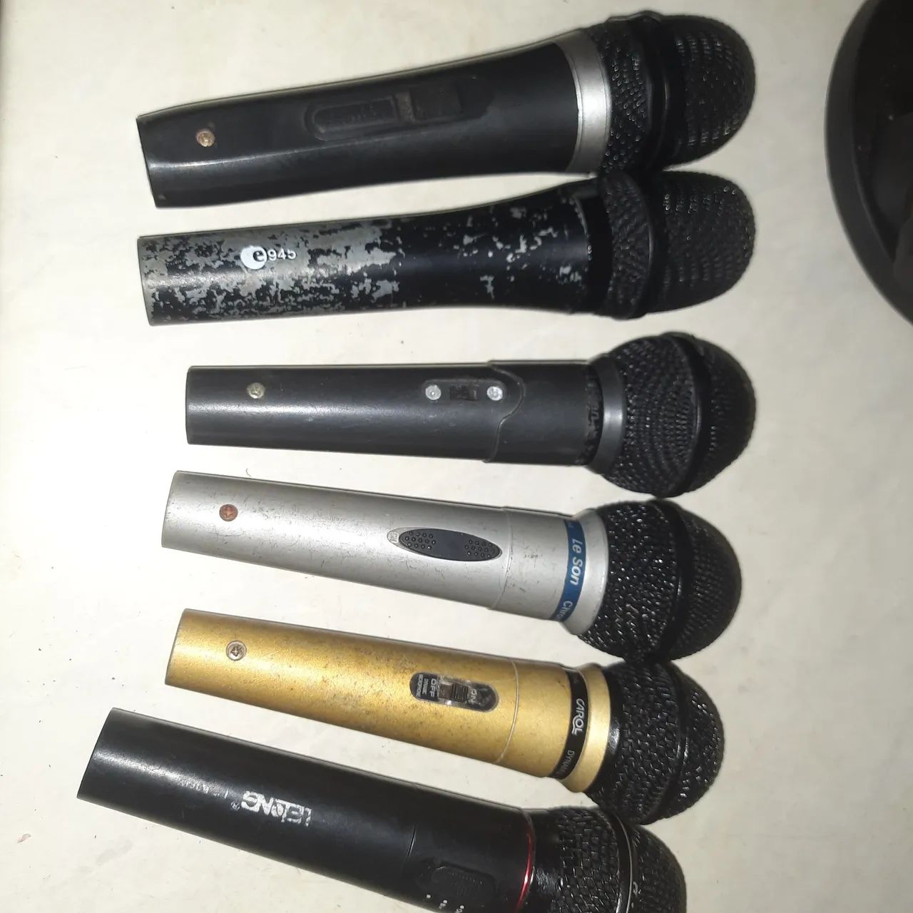 6 microfones 