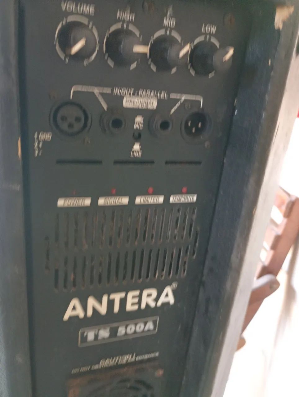 CAIXAS ANTERA TS500A , COM OS TRIPÉ,.MESA E CABOS - Foto 5