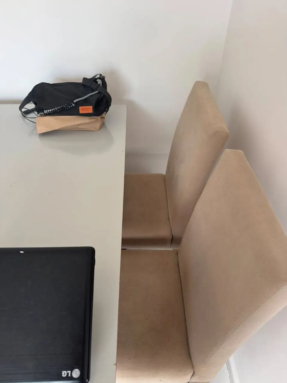 MESA EM MDF BRANCA 