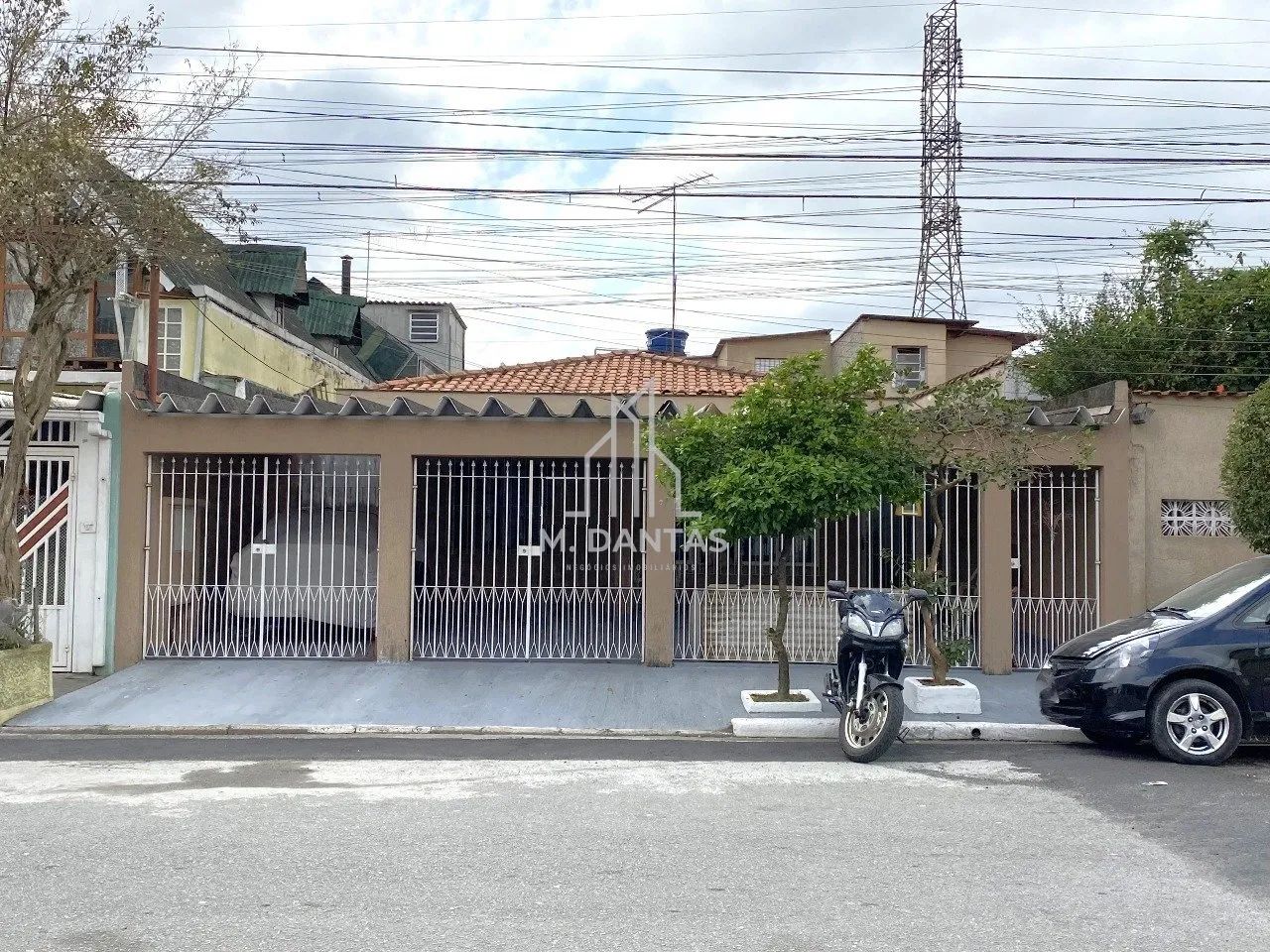 Casa a venda no Socorro 05 quartos 04 Vagas