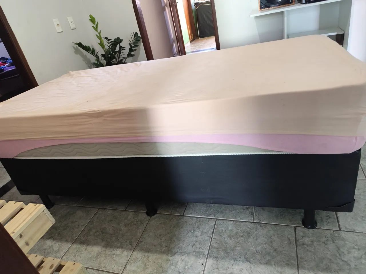 Cama Solteiro Box com coxão 